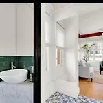 Modern Flat In Galata Διαμέρισμα