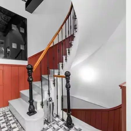 Apartment Modern Flat In Galata